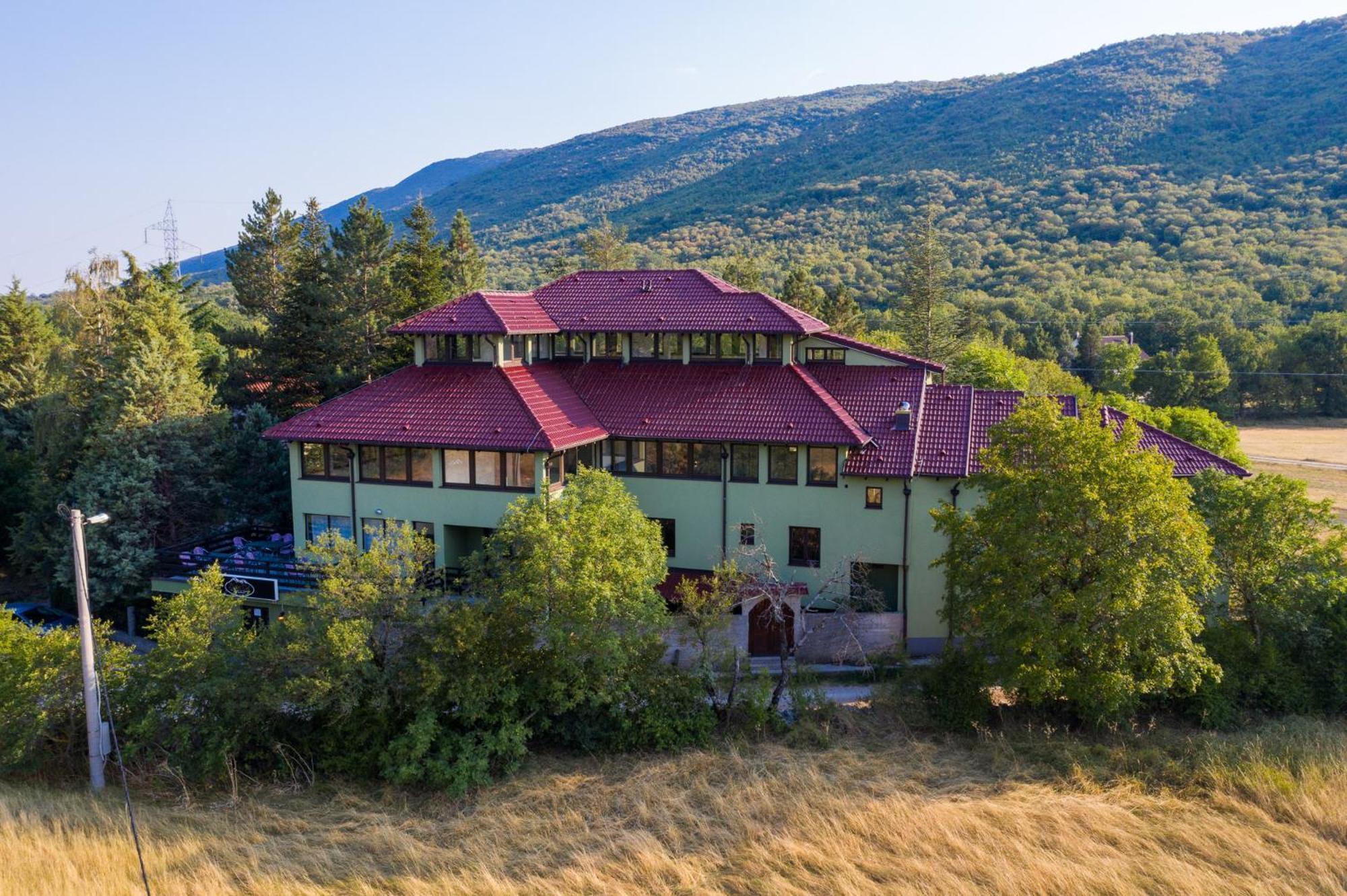 Holiday Resort Zlatni Dol Mostar Goranci Екстер'єр фото
